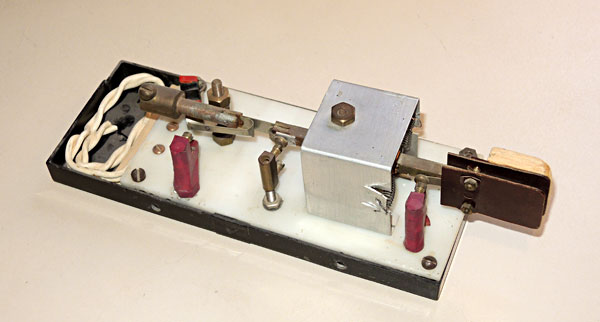 Homemade semi-automatic telegraph key