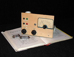 Regenerative shortwave receiver