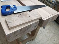 Roubo workbench construction detail